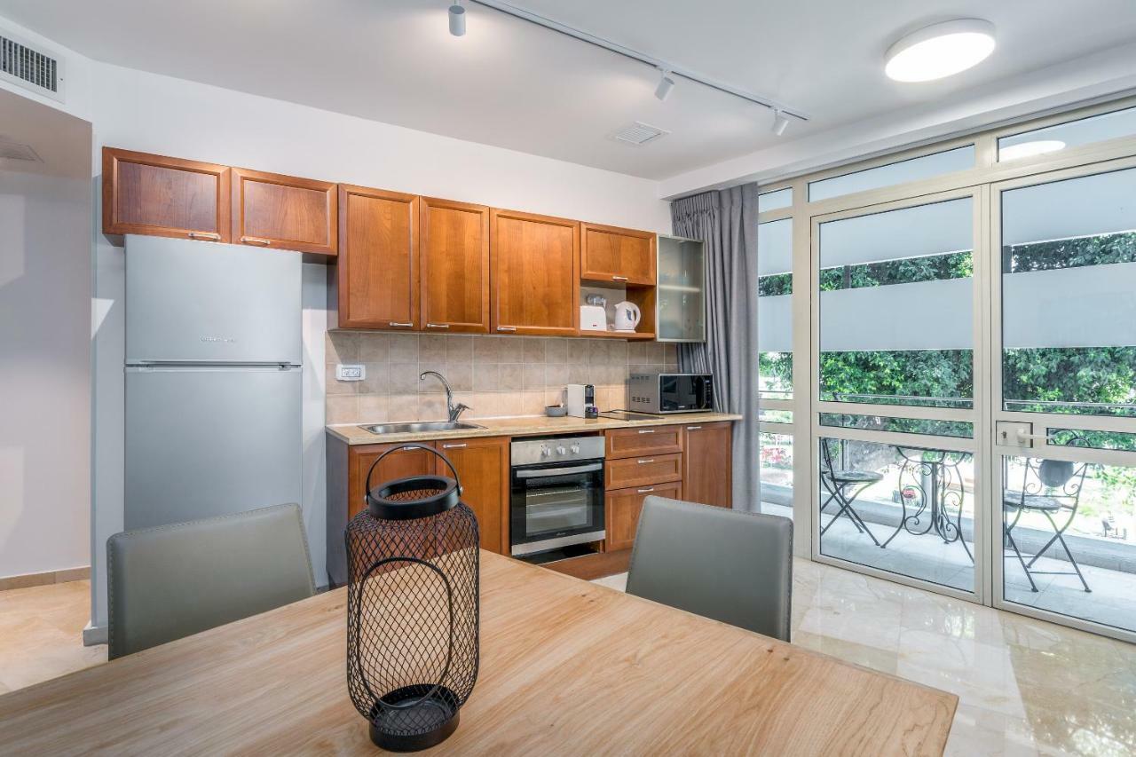 Dizengoff Square Superb 1 Bedroom With Balcony Tel Aviv Dış mekan fotoğraf